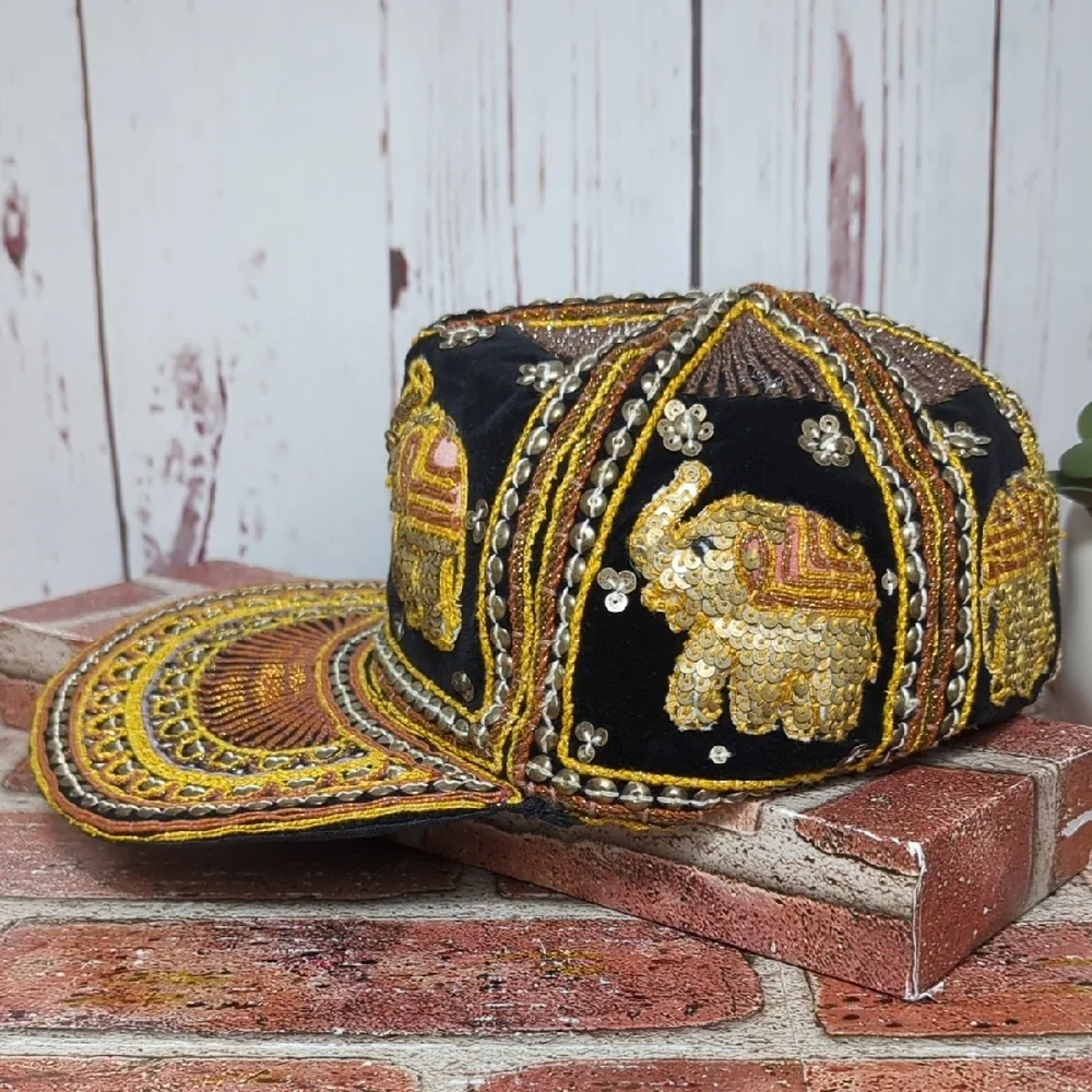 Vtg Kalaga Embroidered Elephant Tapestry Cap Beaded‎ Sequin Black Velvet Mynamar - Picture 6 of 16